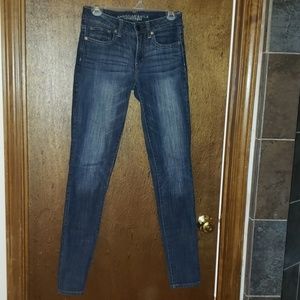 American Eagle High-Rise Skinny Jeans (2 long)